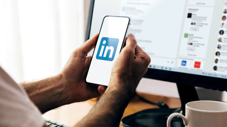 benefits of linkedin premium